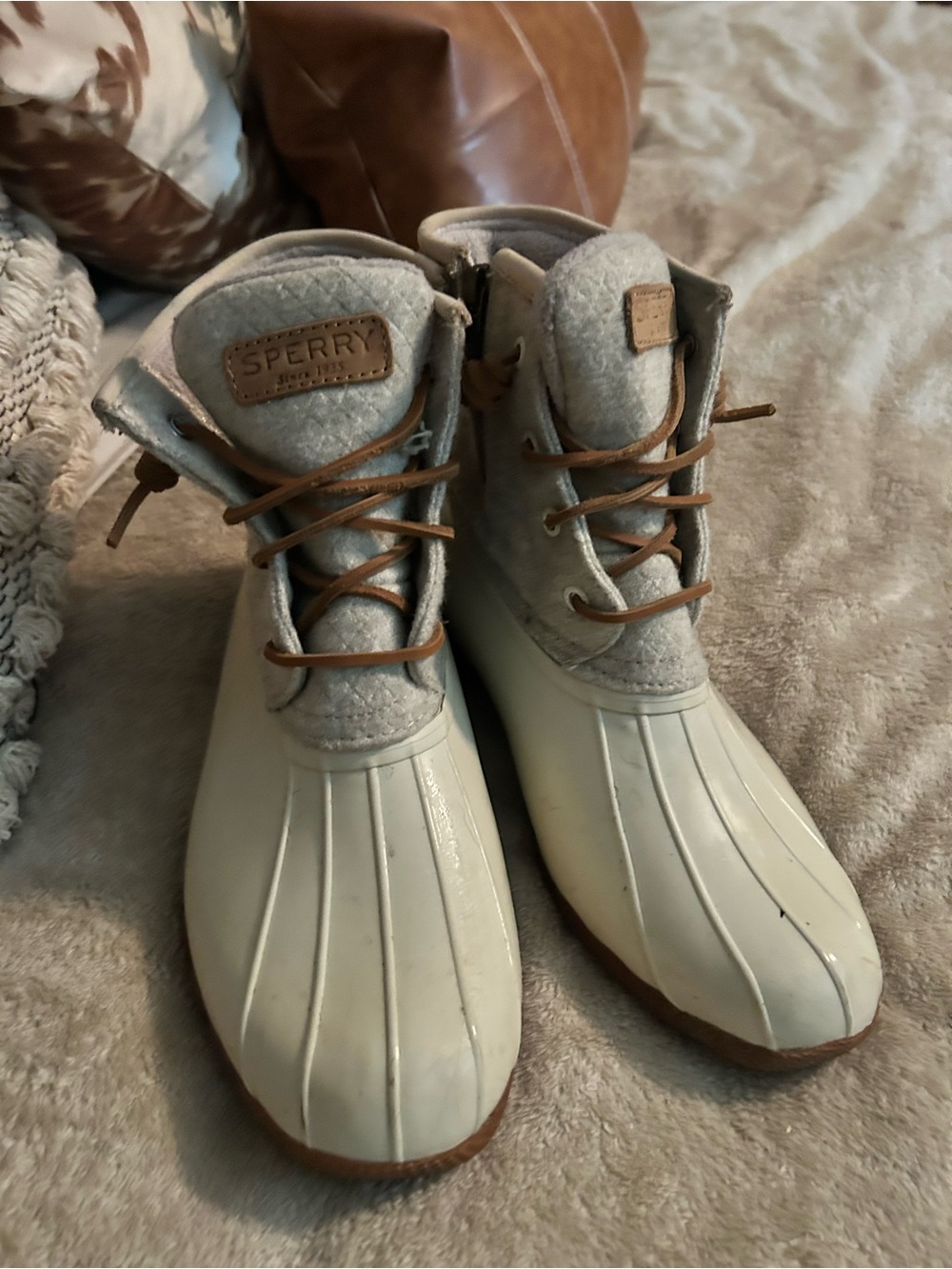 Sperry Cream and Tan Men's Duck Boots